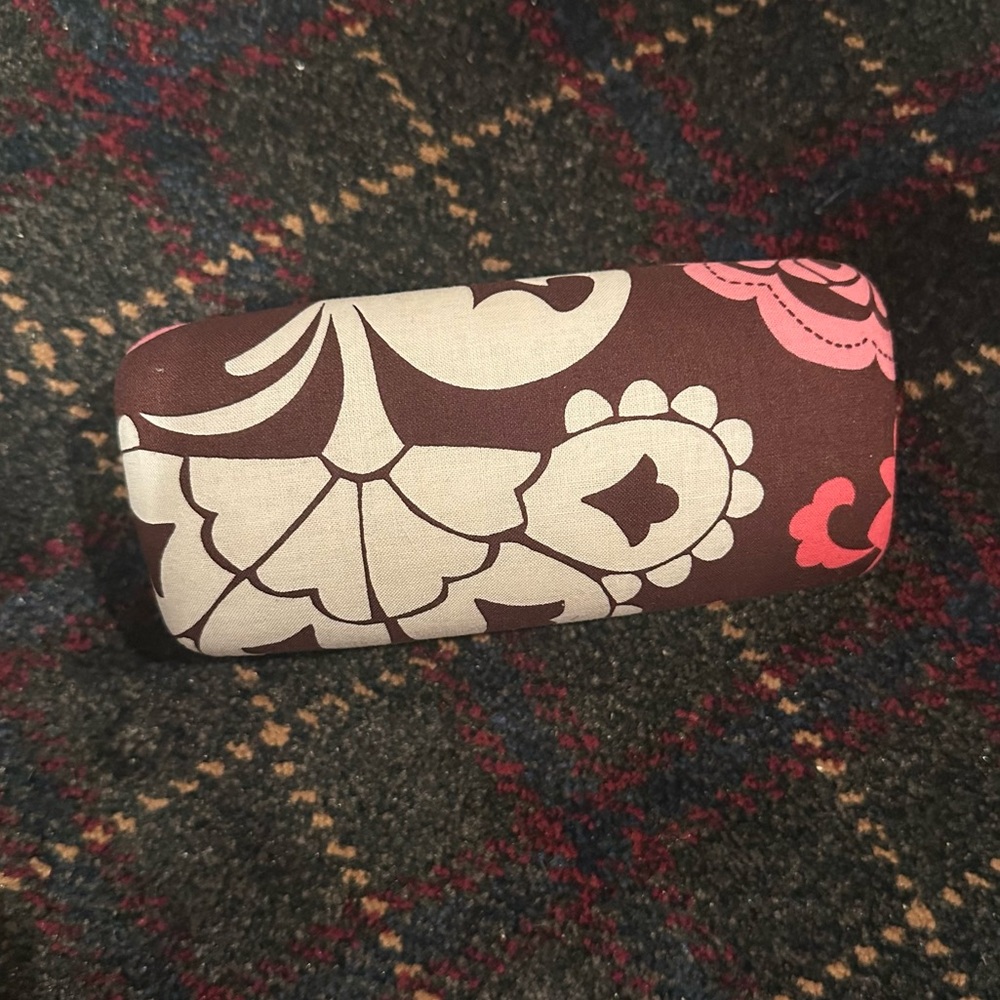 new - vera bradley hard hinged sunglasses clamshell case - Lola pattern